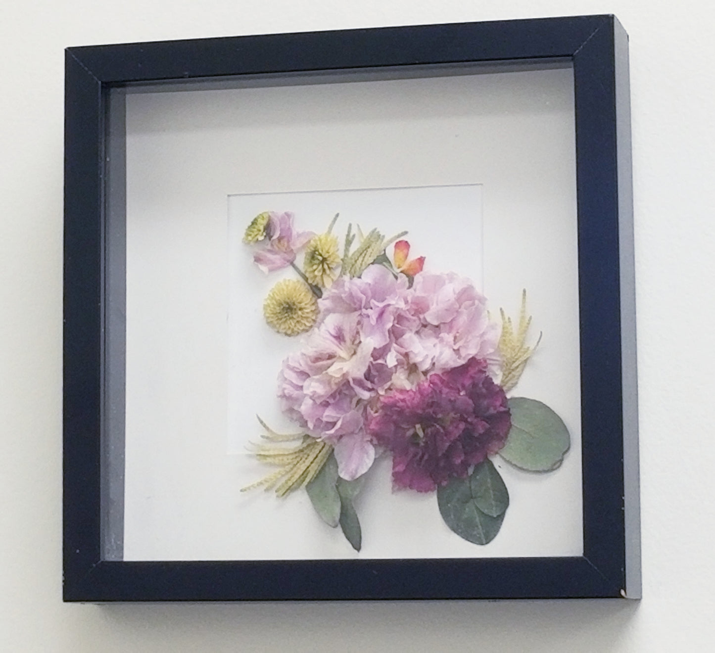 Delicate Floral Dried Flowers Floral Arrangement Framed Picture